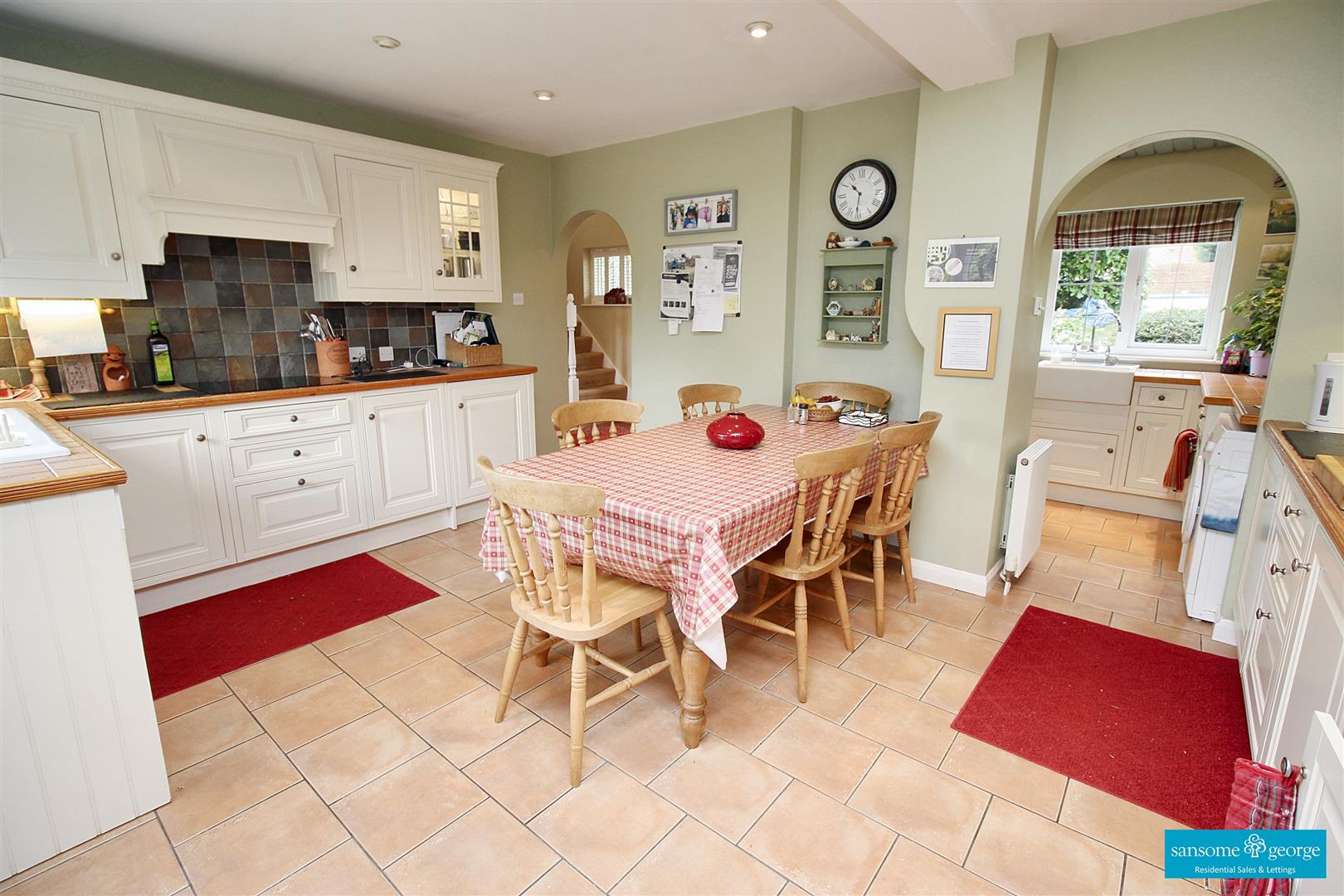 Fairway Avenue, Tilehurst, Reading